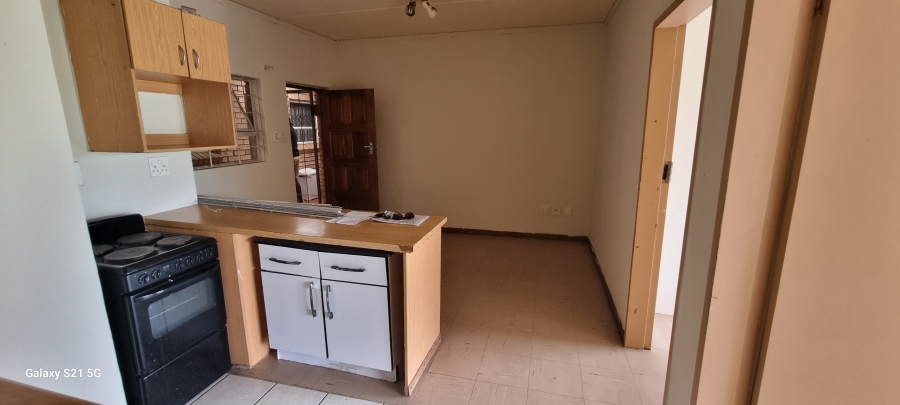 2 Bedroom Property for Sale in Hillcrest Gauteng