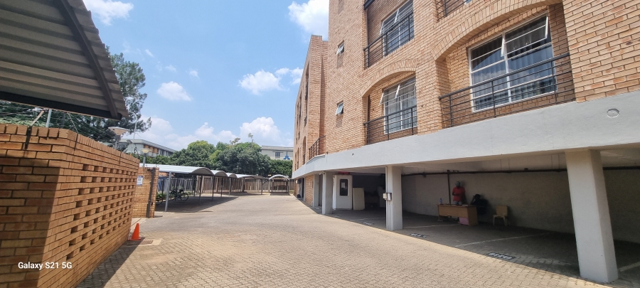 2 Bedroom Property for Sale in Hillcrest Gauteng