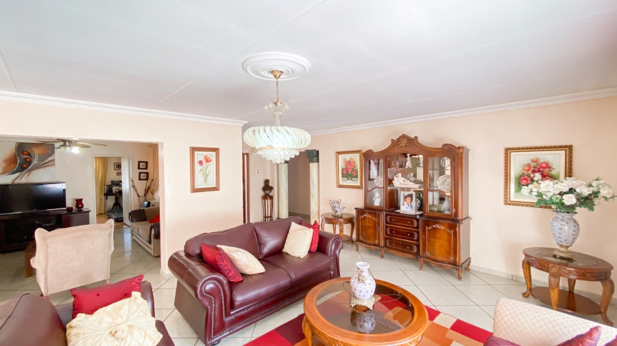 4 Bedroom Property for Sale in Eersterust Gauteng