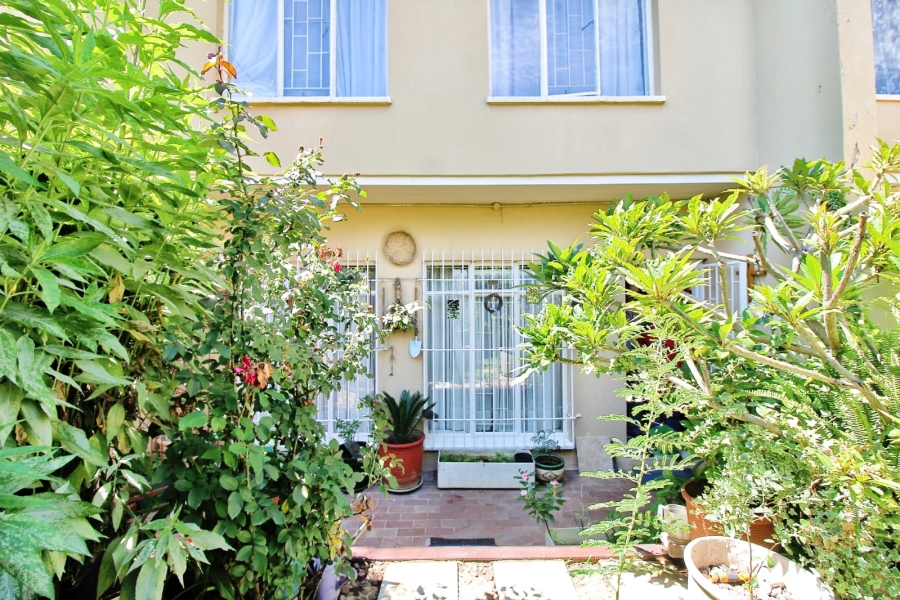 3 Bedroom Property for Sale in Primrose Hill Gauteng