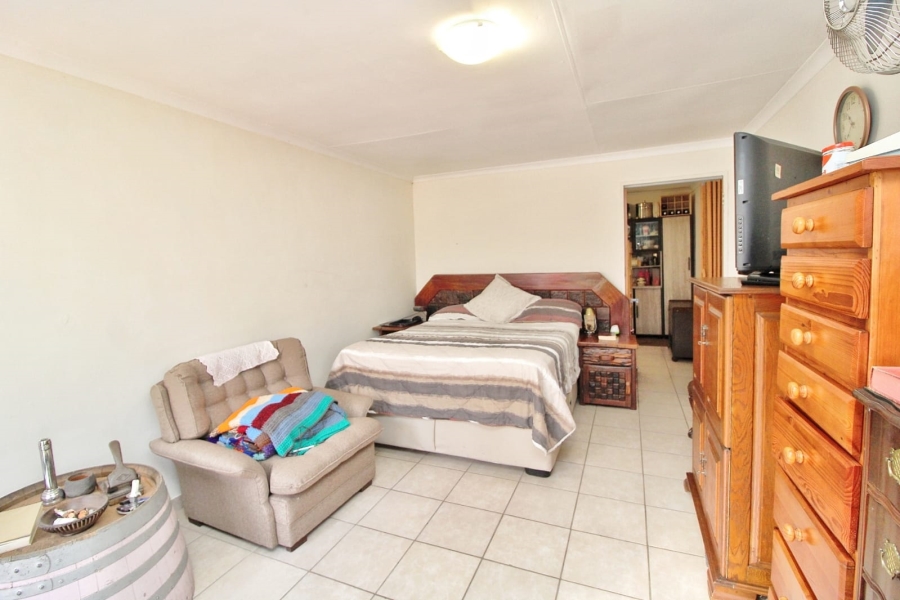 3 Bedroom Property for Sale in Primrose Hill Gauteng