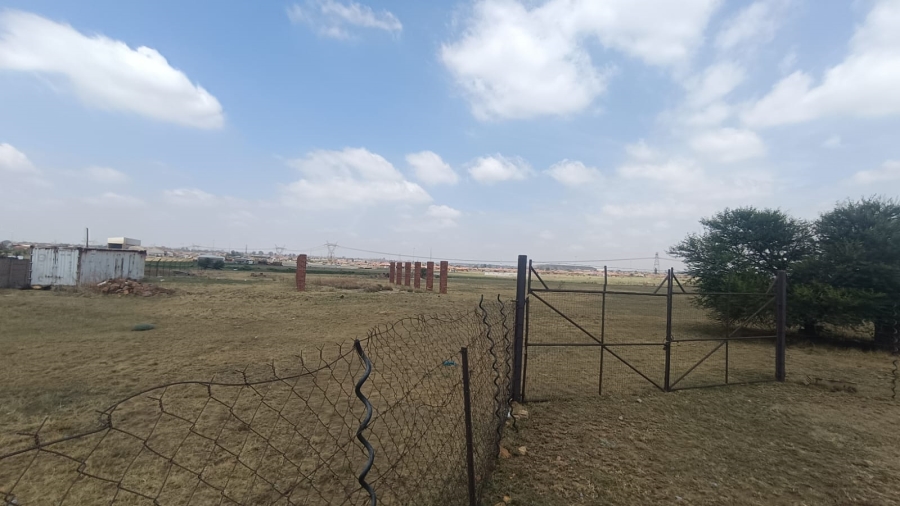 2 Bedroom Property for Sale in Roods Gardens Gauteng
