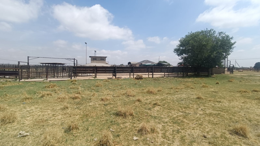 2 Bedroom Property for Sale in Roods Gardens Gauteng