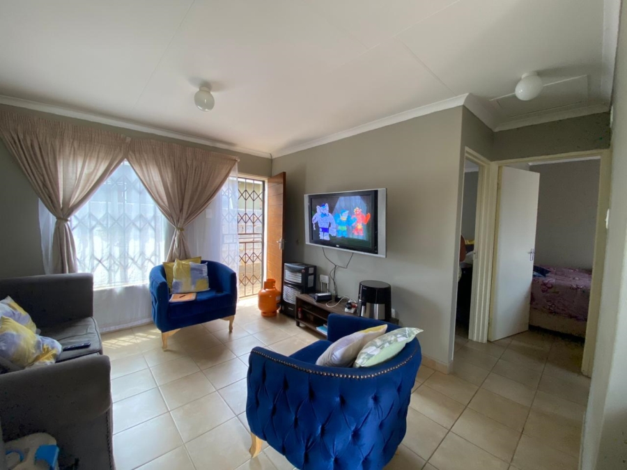 2 Bedroom Property for Sale in Savanna City Gauteng