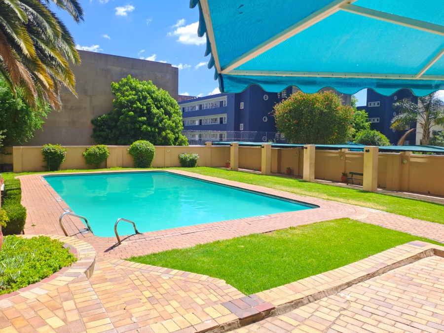 2 Bedroom Property for Sale in Parktown Gauteng
