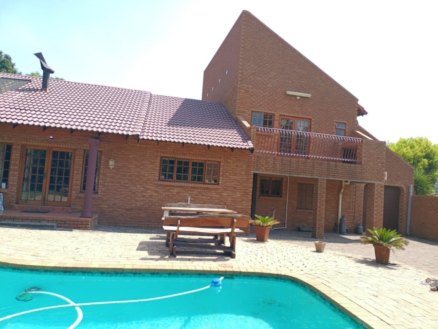 3 Bedroom Property for Sale in Vanderbijlpark SE 4 Gauteng