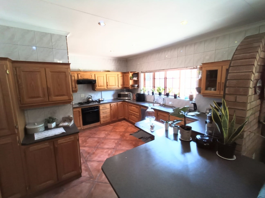 3 Bedroom Property for Sale in Vanderbijlpark SE 4 Gauteng