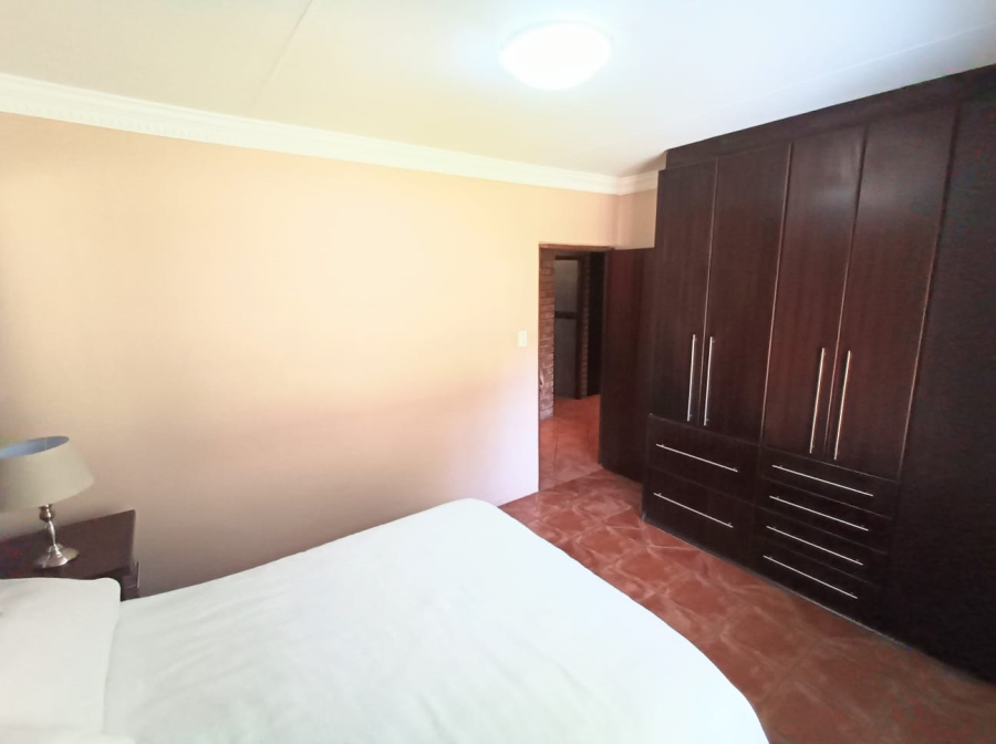 3 Bedroom Property for Sale in Vanderbijlpark SE 4 Gauteng