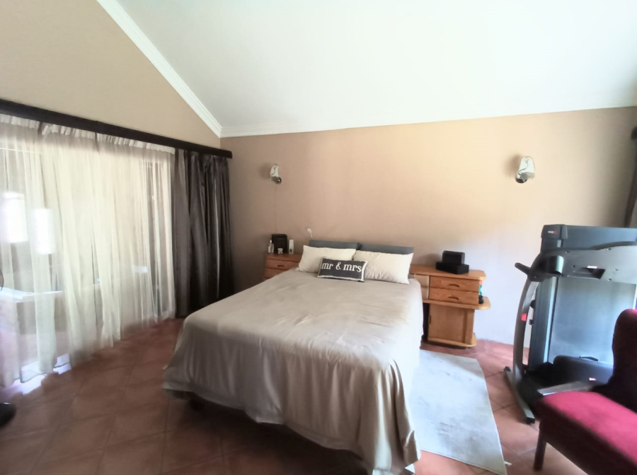 3 Bedroom Property for Sale in Vanderbijlpark SE 4 Gauteng