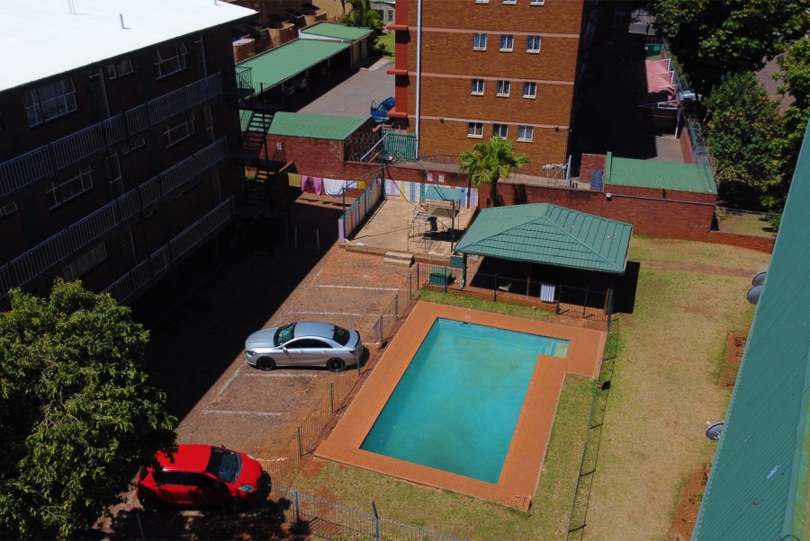 2 Bedroom Property for Sale in Wonderboom South Gauteng