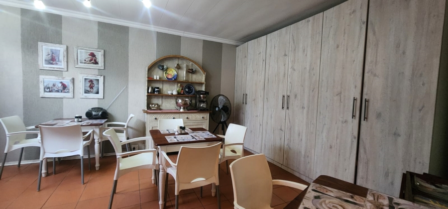 8 Bedroom Property for Sale in Vanderbijlpark SW 5 Gauteng