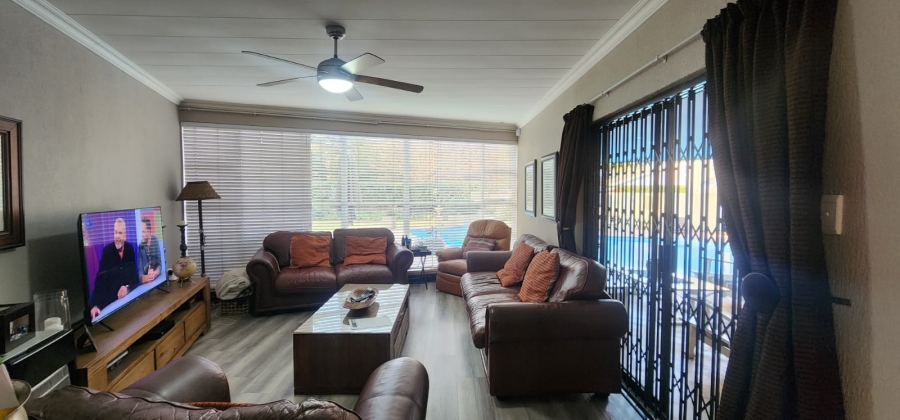 8 Bedroom Property for Sale in Vanderbijlpark SW 5 Gauteng