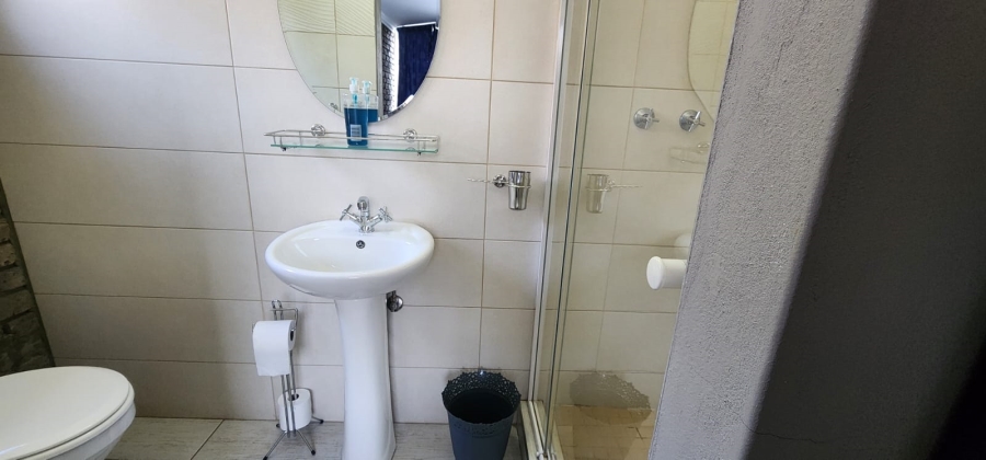 8 Bedroom Property for Sale in Vanderbijlpark SW 5 Gauteng