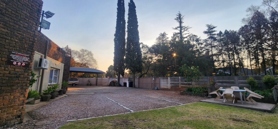 8 Bedroom Property for Sale in Vanderbijlpark SW 5 Gauteng