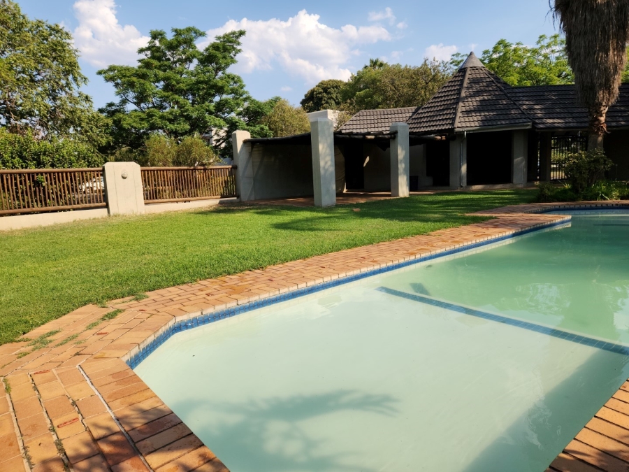 2 Bedroom Property for Sale in Bloubosrand Gauteng