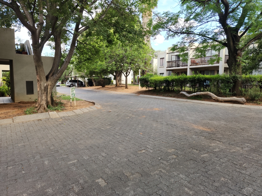 2 Bedroom Property for Sale in Bloubosrand Gauteng