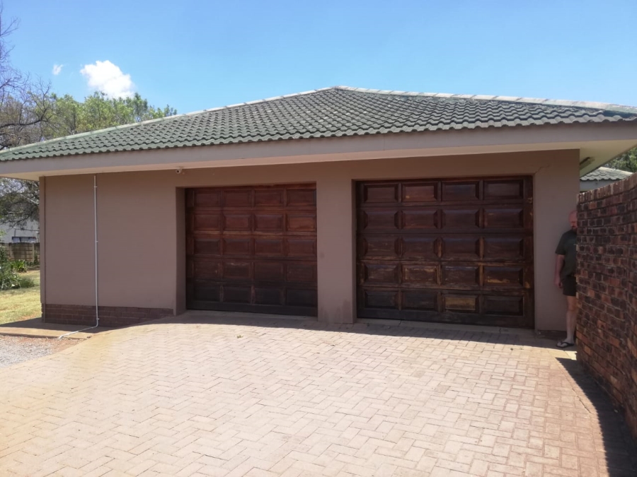 3 Bedroom Property for Sale in Three Rivers East Gauteng