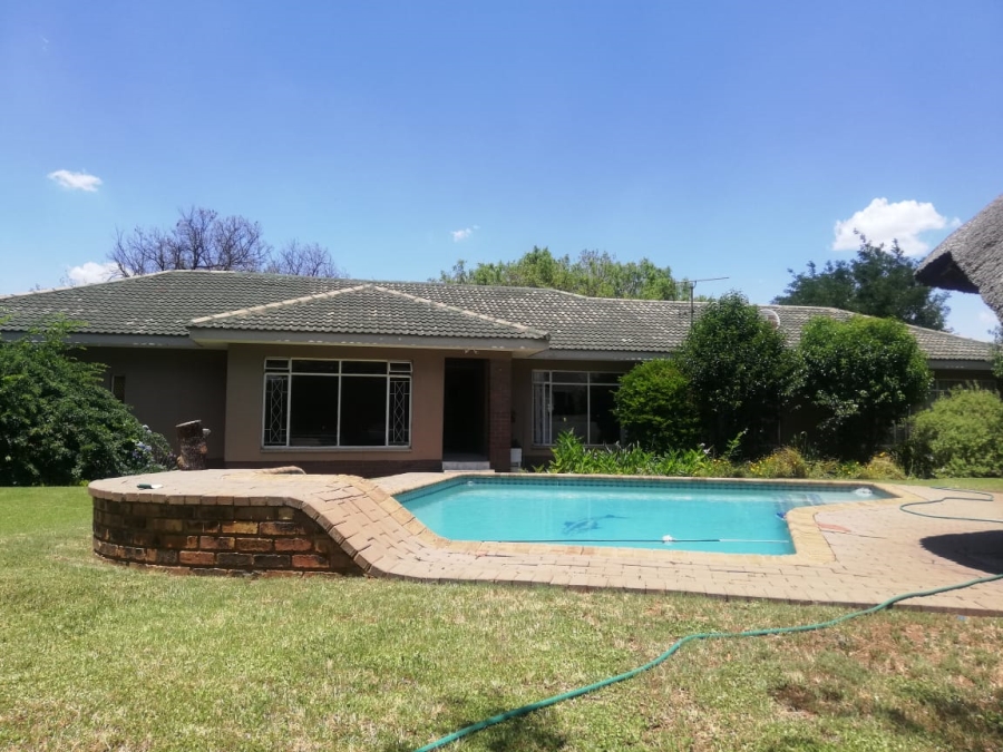 3 Bedroom Property for Sale in Three Rivers East Gauteng