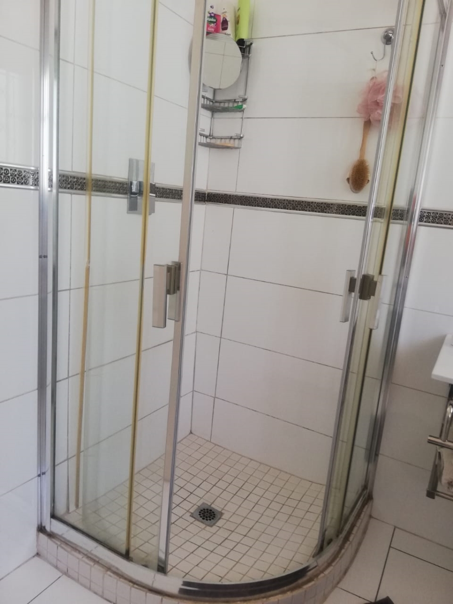 3 Bedroom Property for Sale in Three Rivers East Gauteng