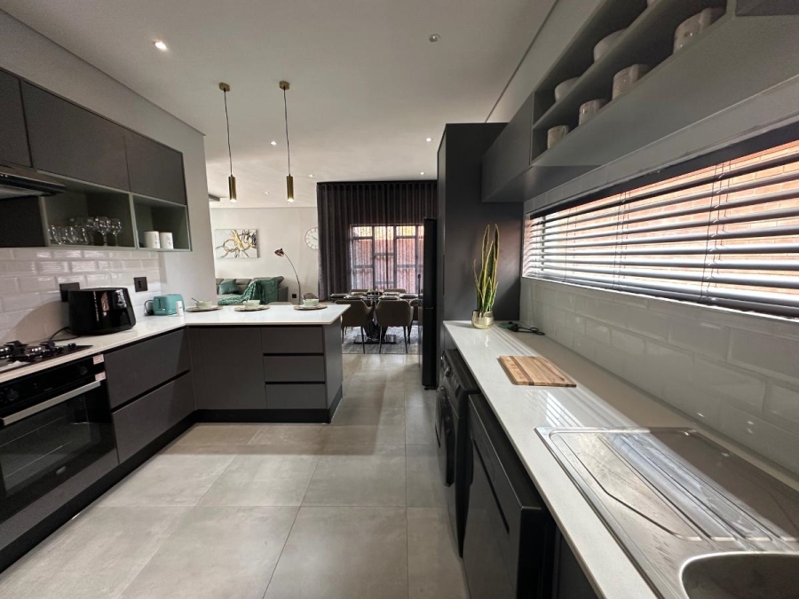 3 Bedroom Property for Sale in Rivonia Gauteng