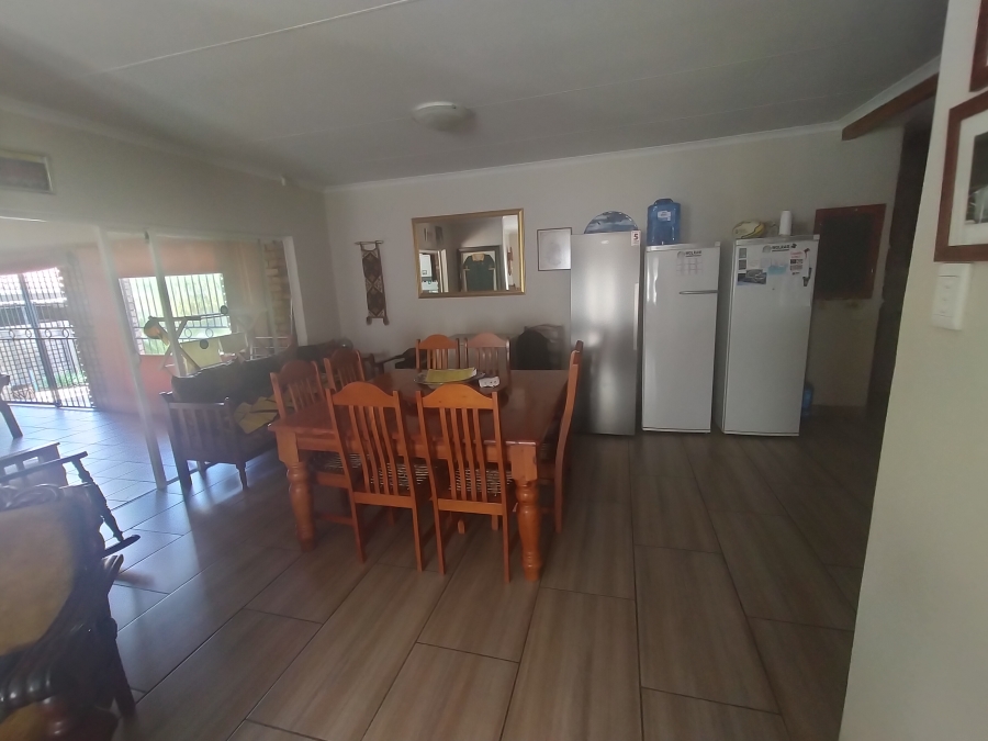 4 Bedroom Property for Sale in Florauna Gauteng