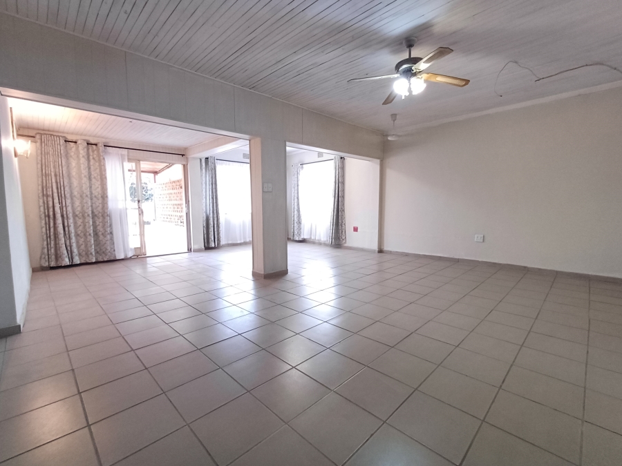 3 Bedroom Property for Sale in Strydfontein A H Gauteng