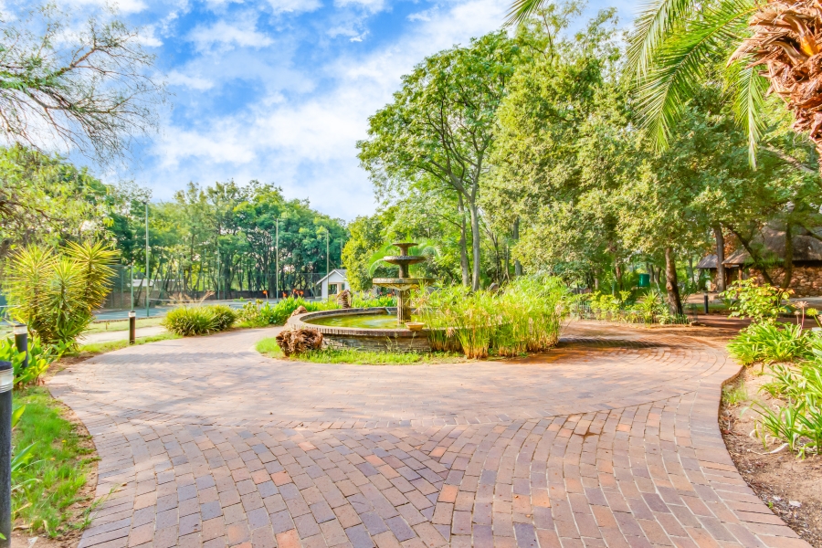 7 Bedroom Property for Sale in Chartwell Gauteng