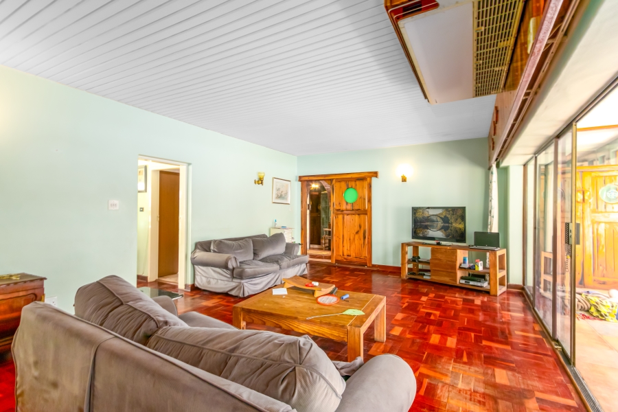 7 Bedroom Property for Sale in Chartwell Gauteng