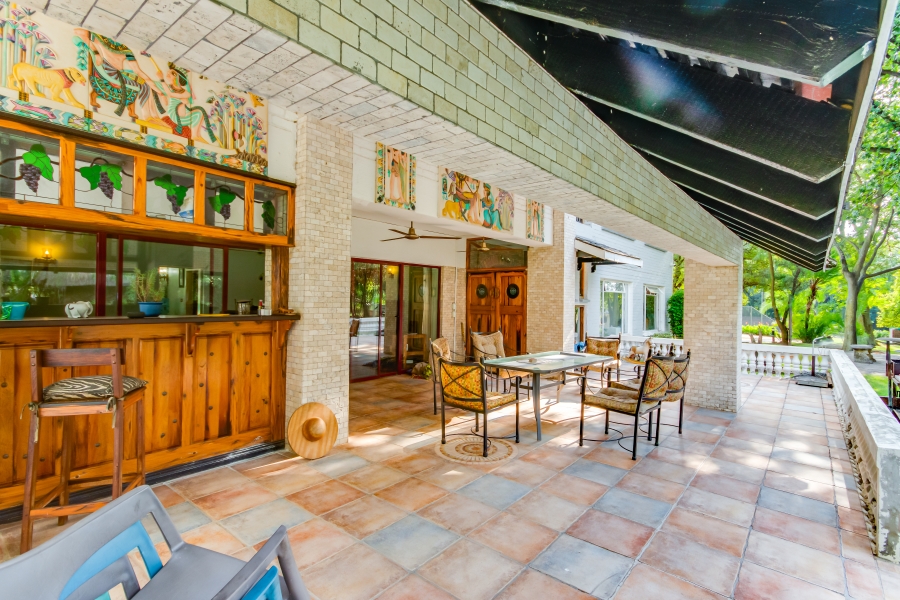 7 Bedroom Property for Sale in Chartwell Gauteng