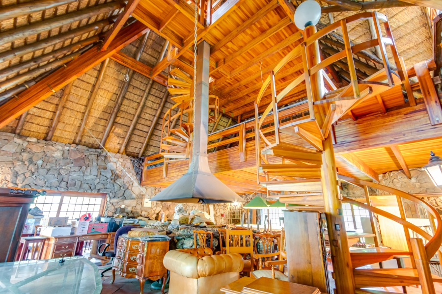 7 Bedroom Property for Sale in Chartwell Gauteng