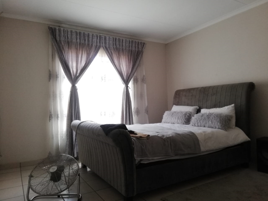 3 Bedroom Property for Sale in Vanderbijlpark CE 4 Gauteng