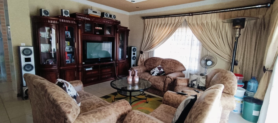 3 Bedroom Property for Sale in Vanderbijlpark CE 4 Gauteng