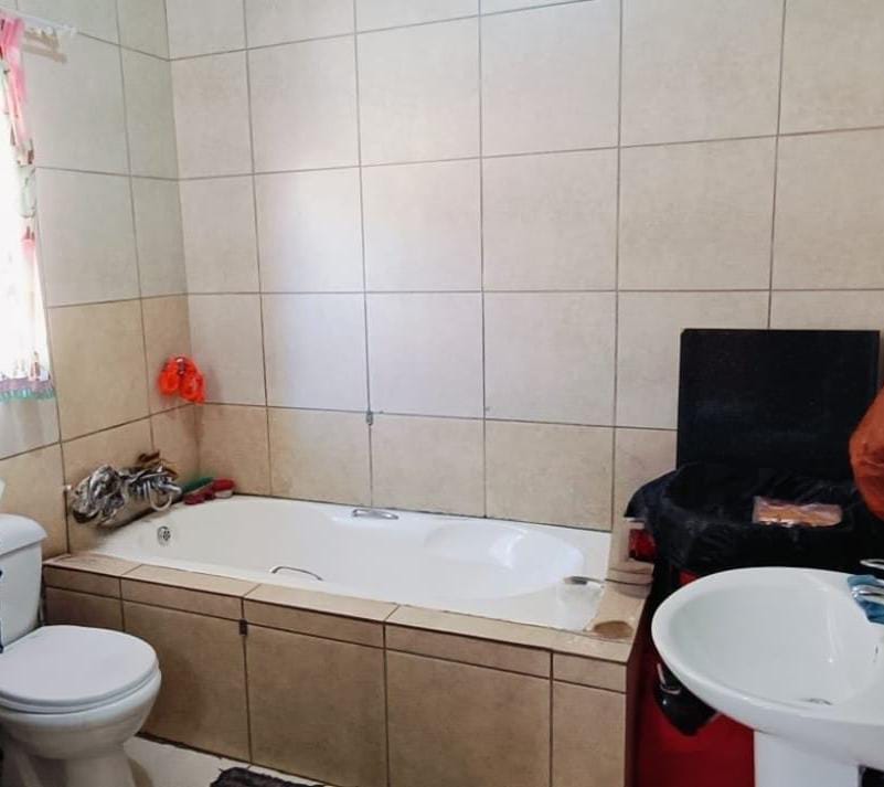 3 Bedroom Property for Sale in Vanderbijlpark CE 4 Gauteng