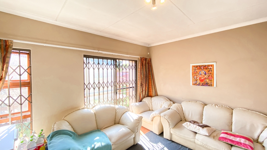 2 Bedroom Property for Sale in Vorna Valley Gauteng