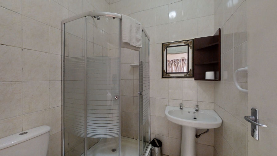 15 Bedroom Property for Sale in Parkhill Gardens Gauteng