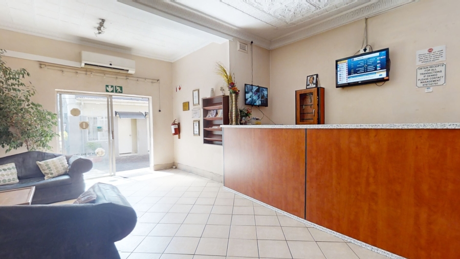 15 Bedroom Property for Sale in Parkhill Gardens Gauteng