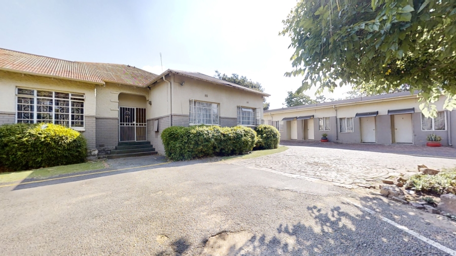 15 Bedroom Property for Sale in Parkhill Gardens Gauteng