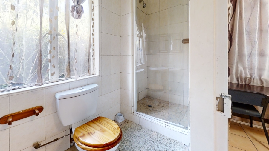 15 Bedroom Property for Sale in Parkhill Gardens Gauteng