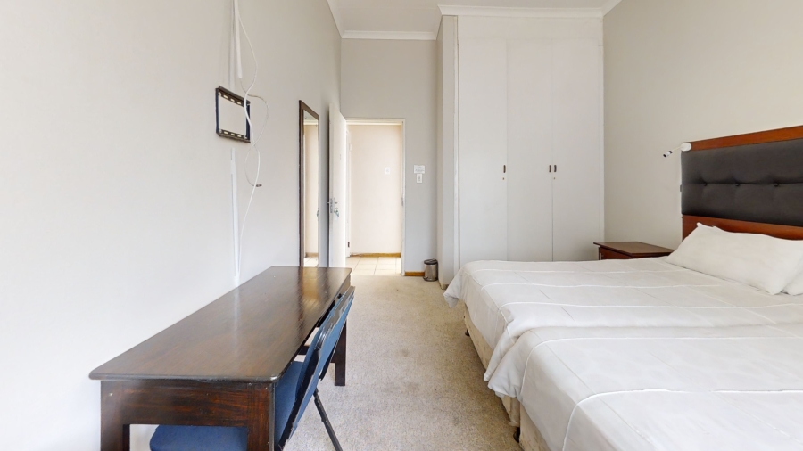 15 Bedroom Property for Sale in Parkhill Gardens Gauteng