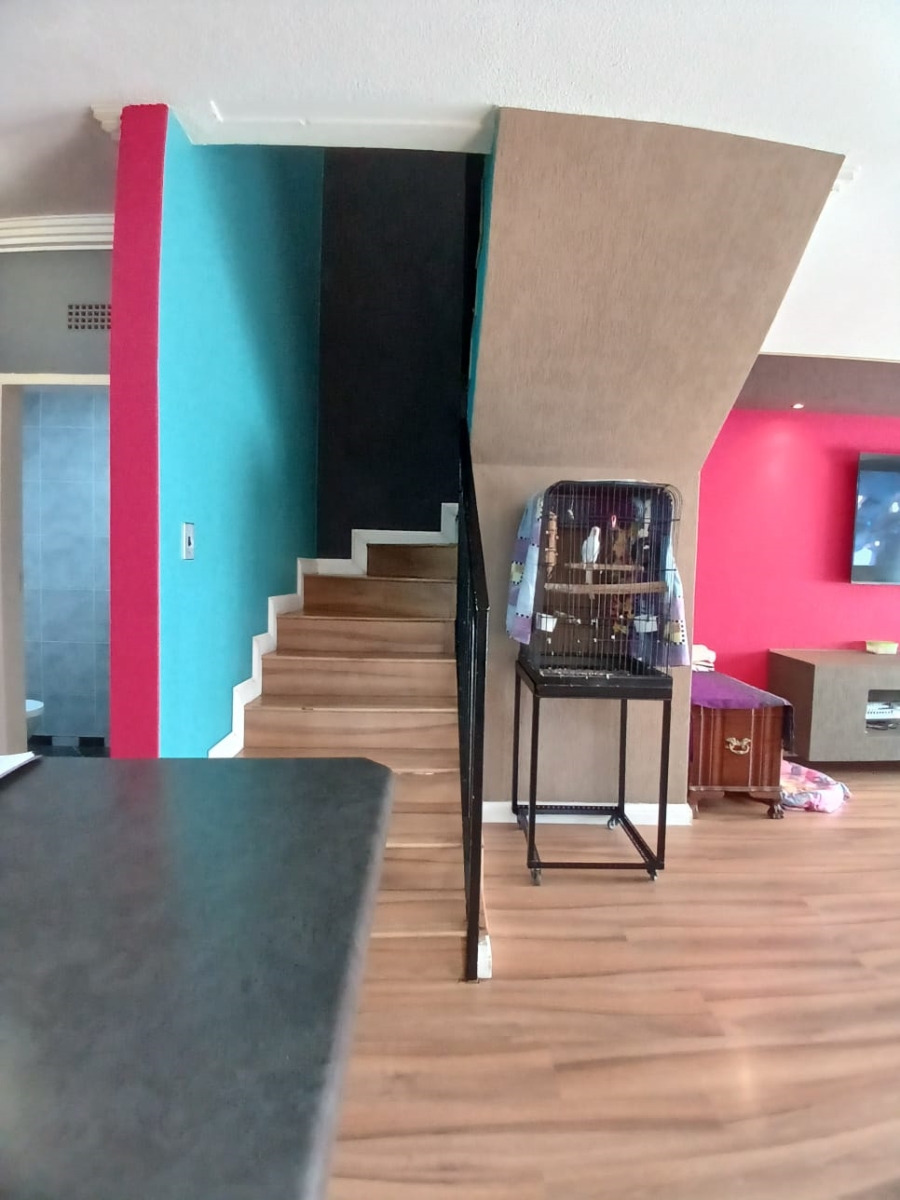 3 Bedroom Property for Sale in Flora Gardens Gauteng