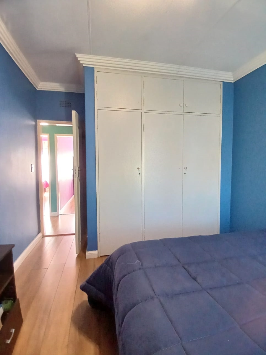 3 Bedroom Property for Sale in Flora Gardens Gauteng