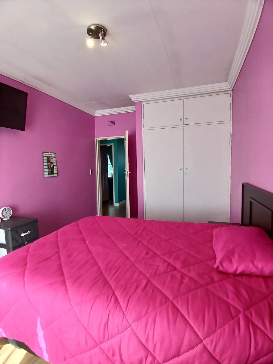 3 Bedroom Property for Sale in Flora Gardens Gauteng