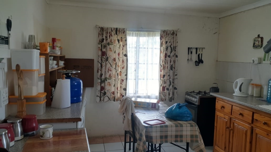 4 Bedroom Property for Sale in Mullerstuine Gauteng