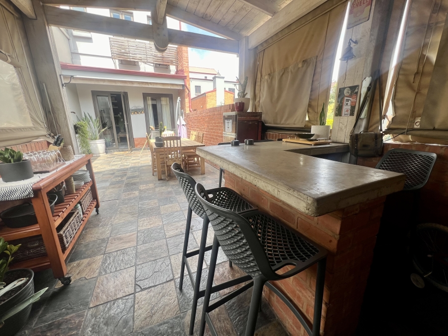 3 Bedroom Property for Sale in Heritage Hill Gauteng