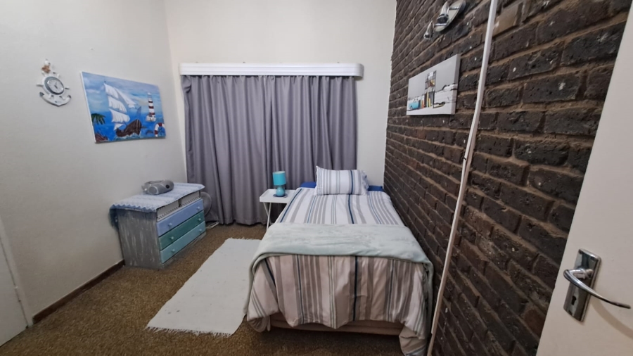 4 Bedroom Property for Sale in Three Rivers East Gauteng