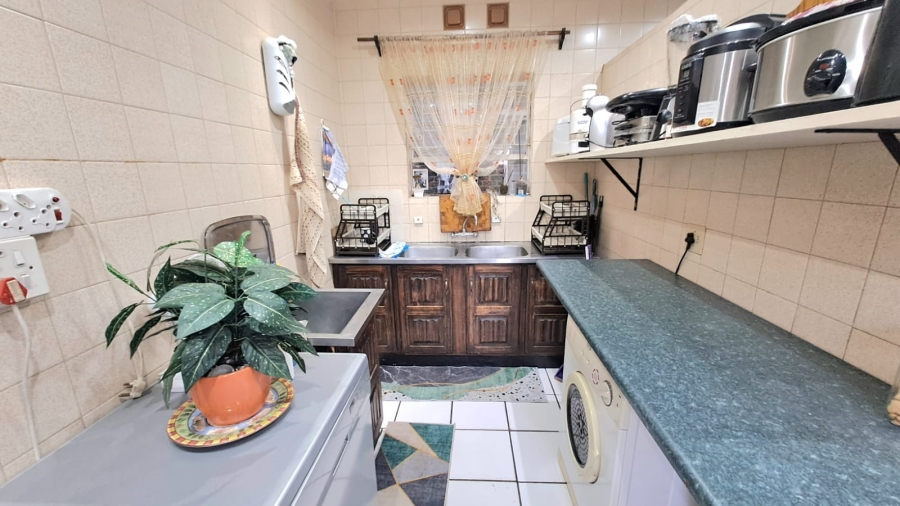 4 Bedroom Property for Sale in Three Rivers East Gauteng