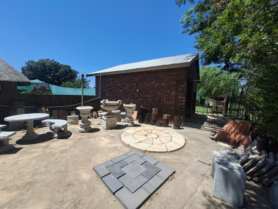 Commercial Property for Sale in Ferryvale Gauteng