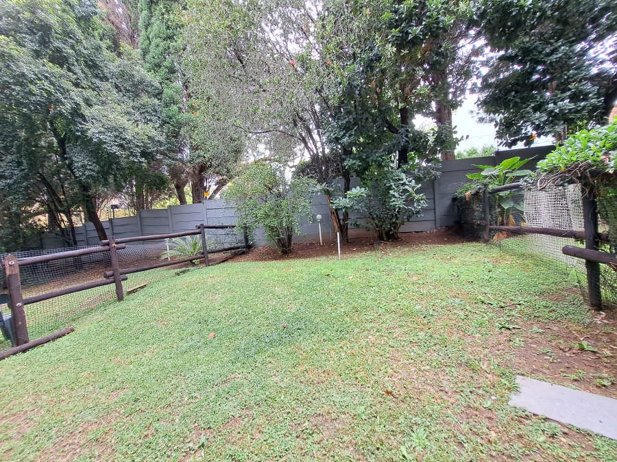 1 Bedroom Property for Sale in Benmore Gardens Gauteng