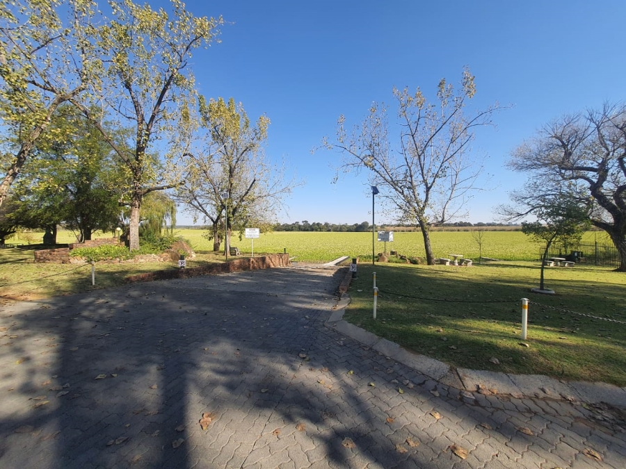 4 Bedroom Property for Sale in Vaalview Gauteng