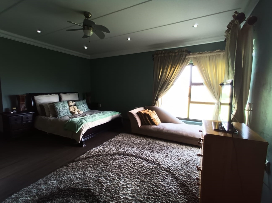 4 Bedroom Property for Sale in Three Rivers East Gauteng